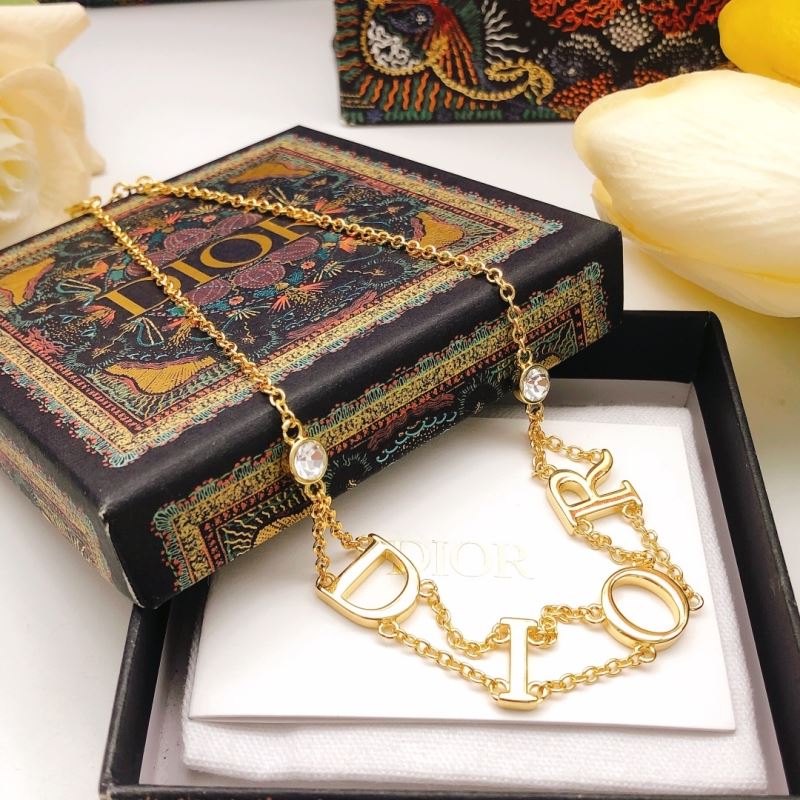 chr1st1an D10r necklaces